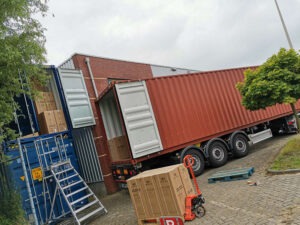 Container mit mobilen Klimaanlagen - Climate King